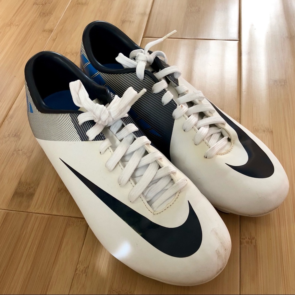 Nike mercurial cleats, worn for one game!